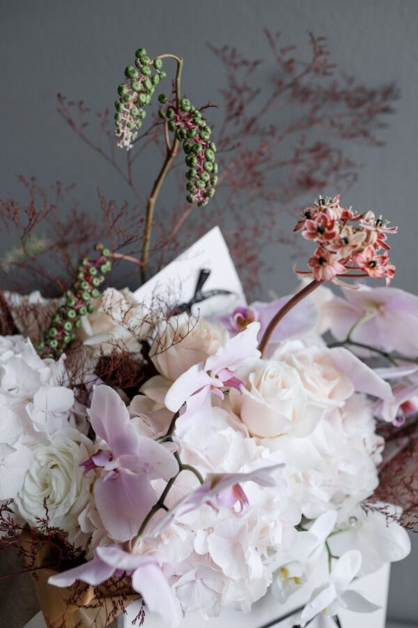 Refined flowers in a vase by Lela Design 5