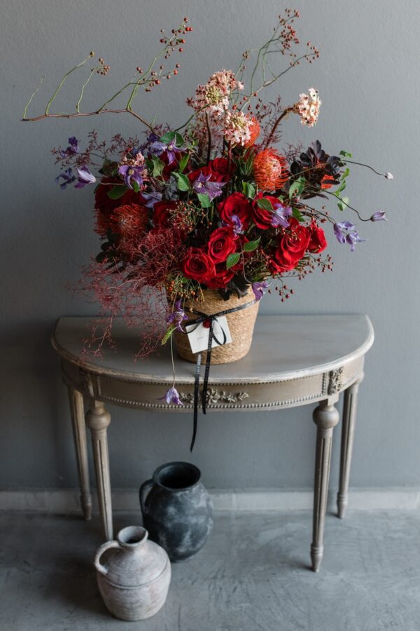 Romantic flowers in a vase by Lela Design 5