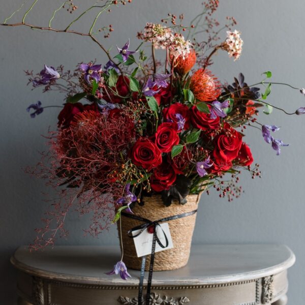 Romantic flowers in a vase by Lela Design 6