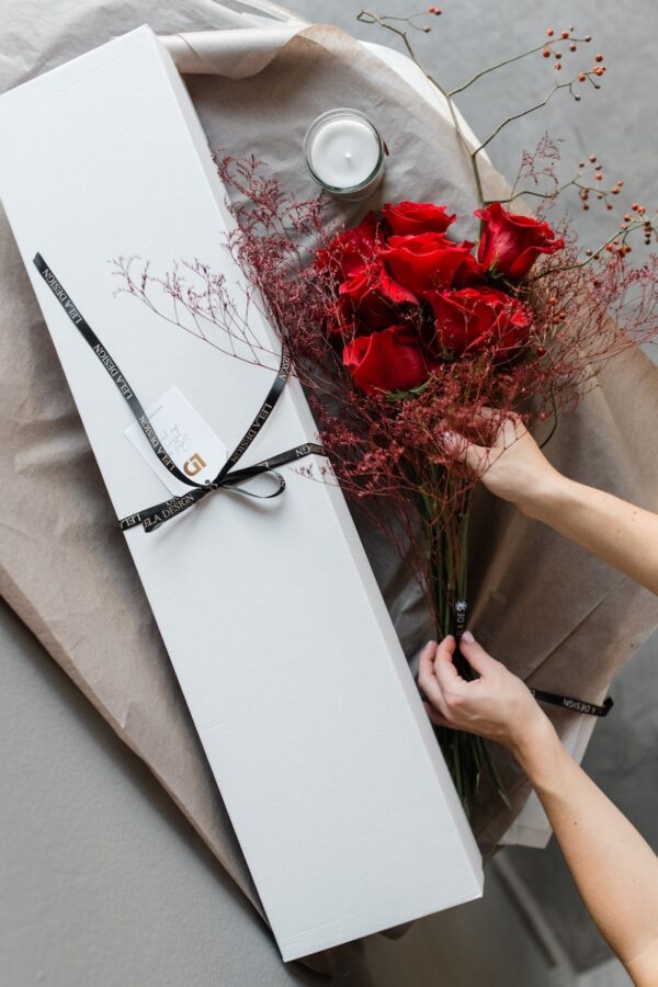 Red roses in a box by Lela Design 5