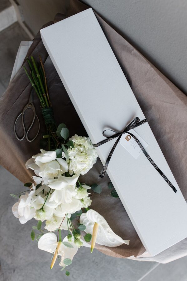 White flowers in a box by Lela Design 1