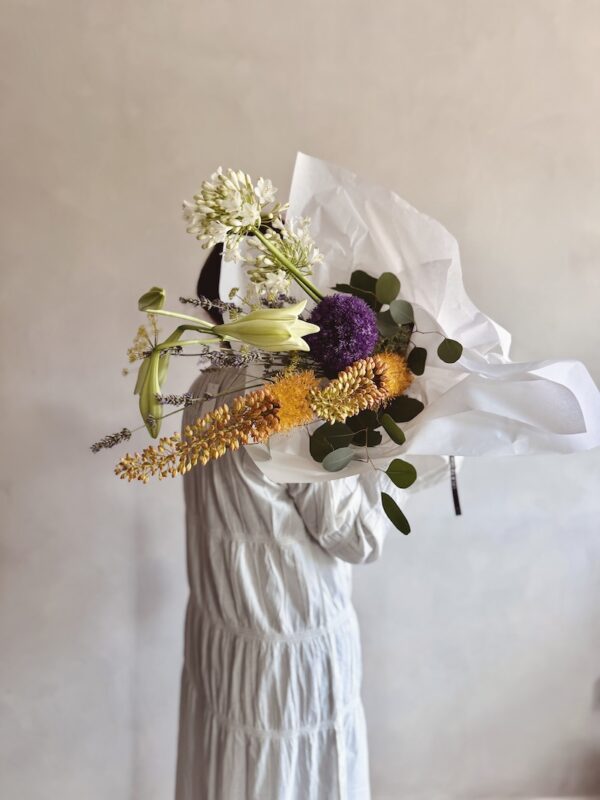 Seasonal bouquet of flowers - Say it with a gesture