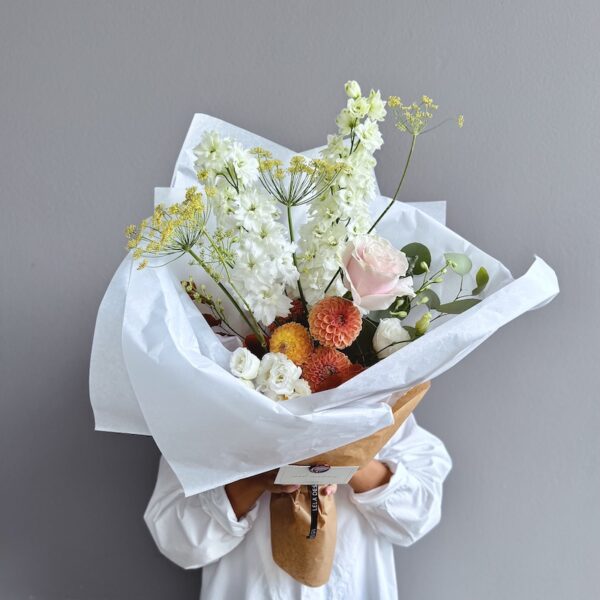 Seasonal bouquet of flowers by Lela Design - Flower delivery for Zagreb