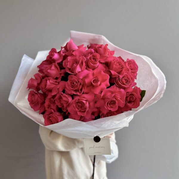 Buket od Pink Floyd ruža by Lela Design 2