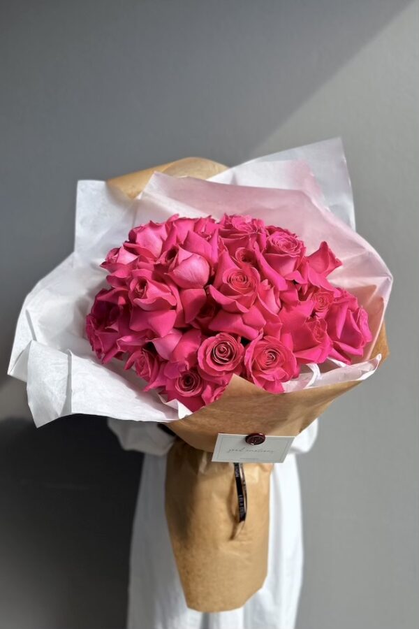 Buket od Pink Floyd ruža by Lela Design 3