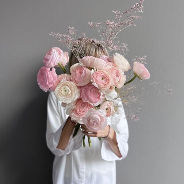 Bouquet of pastel ranunculus by Lela Design 1