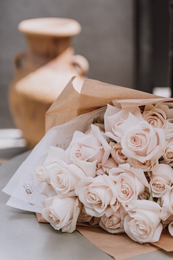 A bouquet of pastel roses - Delivery of flowers to Zagreb